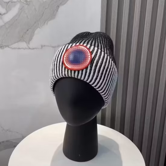 Fashion Unisex Women Men Sport Custom Winter Knitted Hats with Logo Beanie Hats Warm Ski Caps